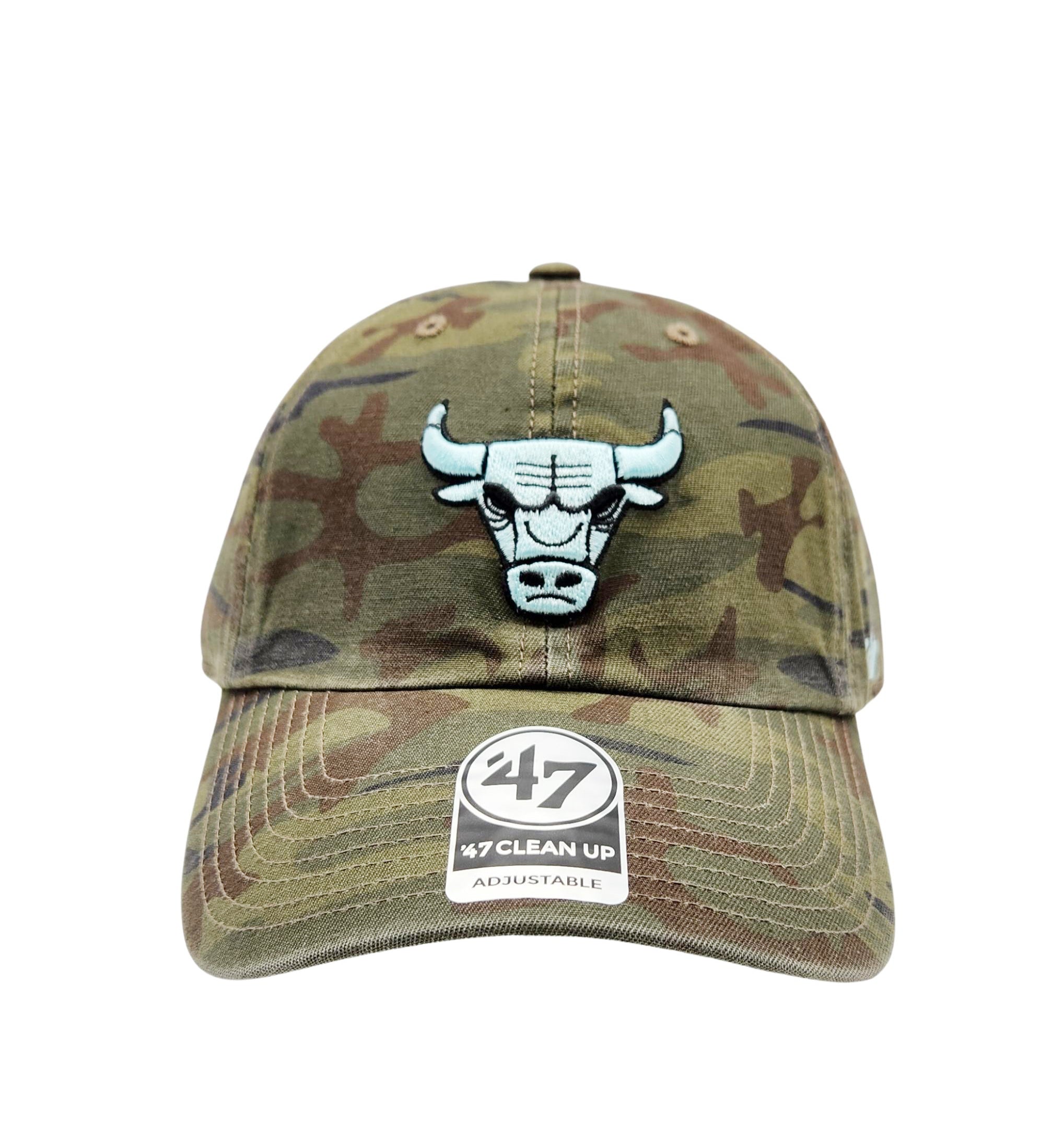 CHICAGO BULLS NBA ADJUSTABLE CAMO CAP